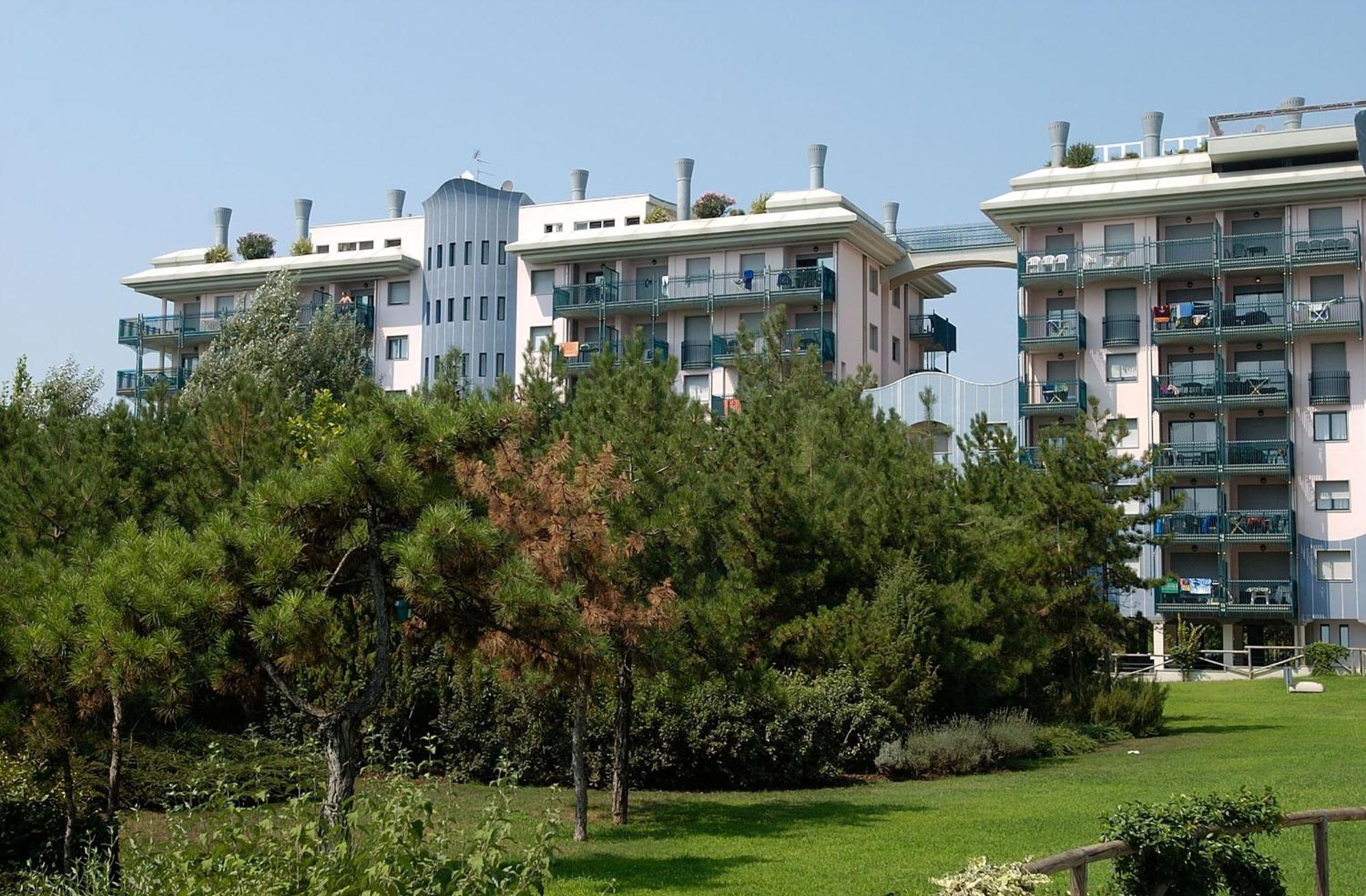 Апартаменты Residenza Delle Terme Бибионе Экстерьер фото