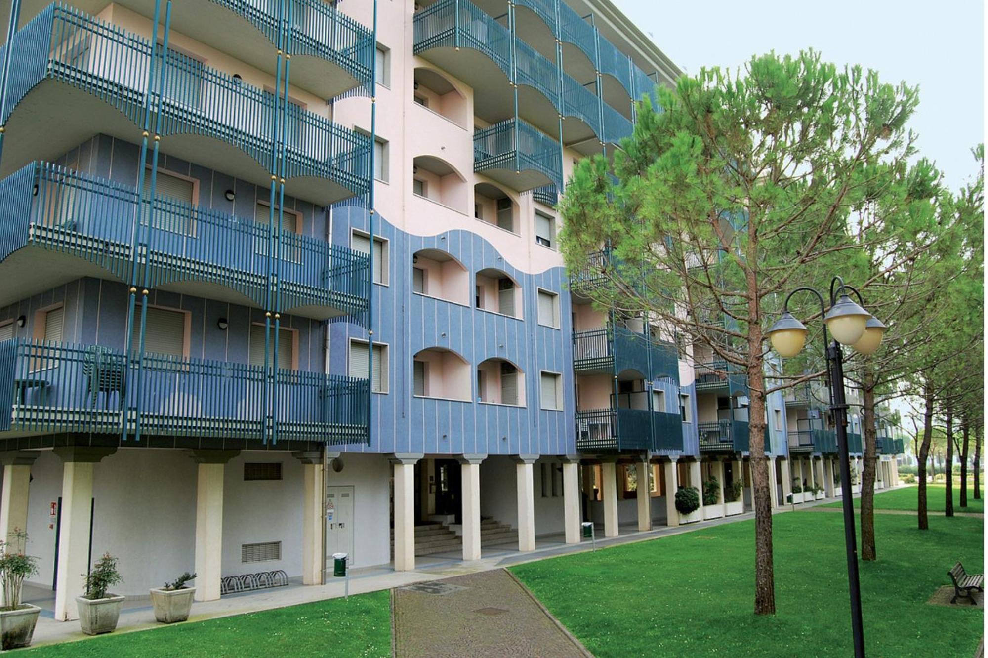 Апартаменты Residenza Delle Terme Бибионе Экстерьер фото