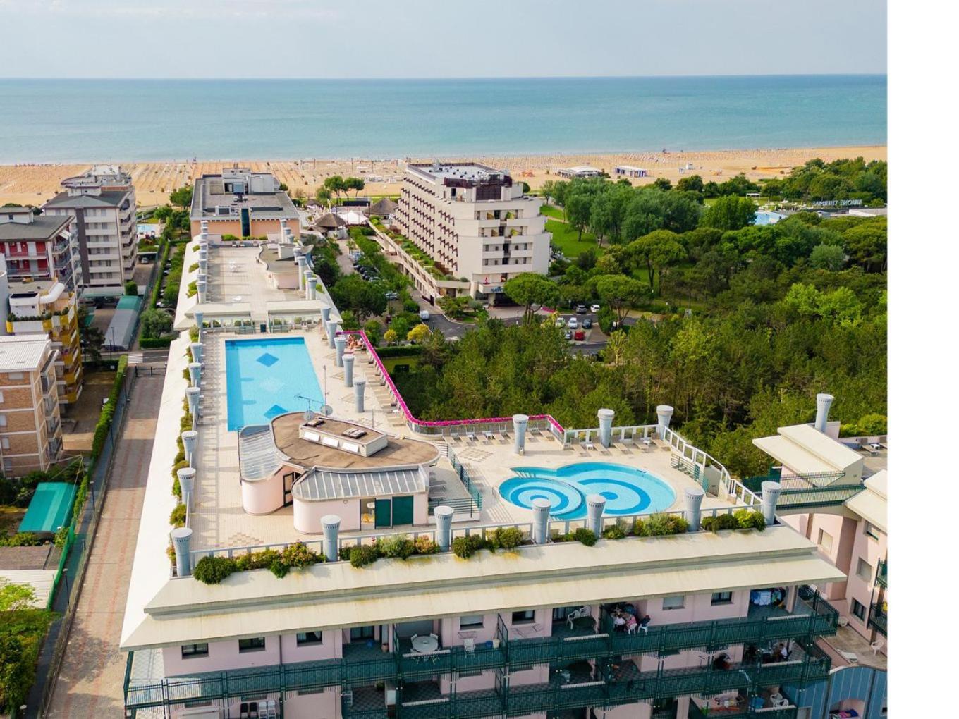 Апартаменты Residenza Delle Terme Бибионе Экстерьер фото